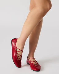 POINTE RED LEATHER