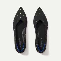 The Point II in Studded Black shown from the top.