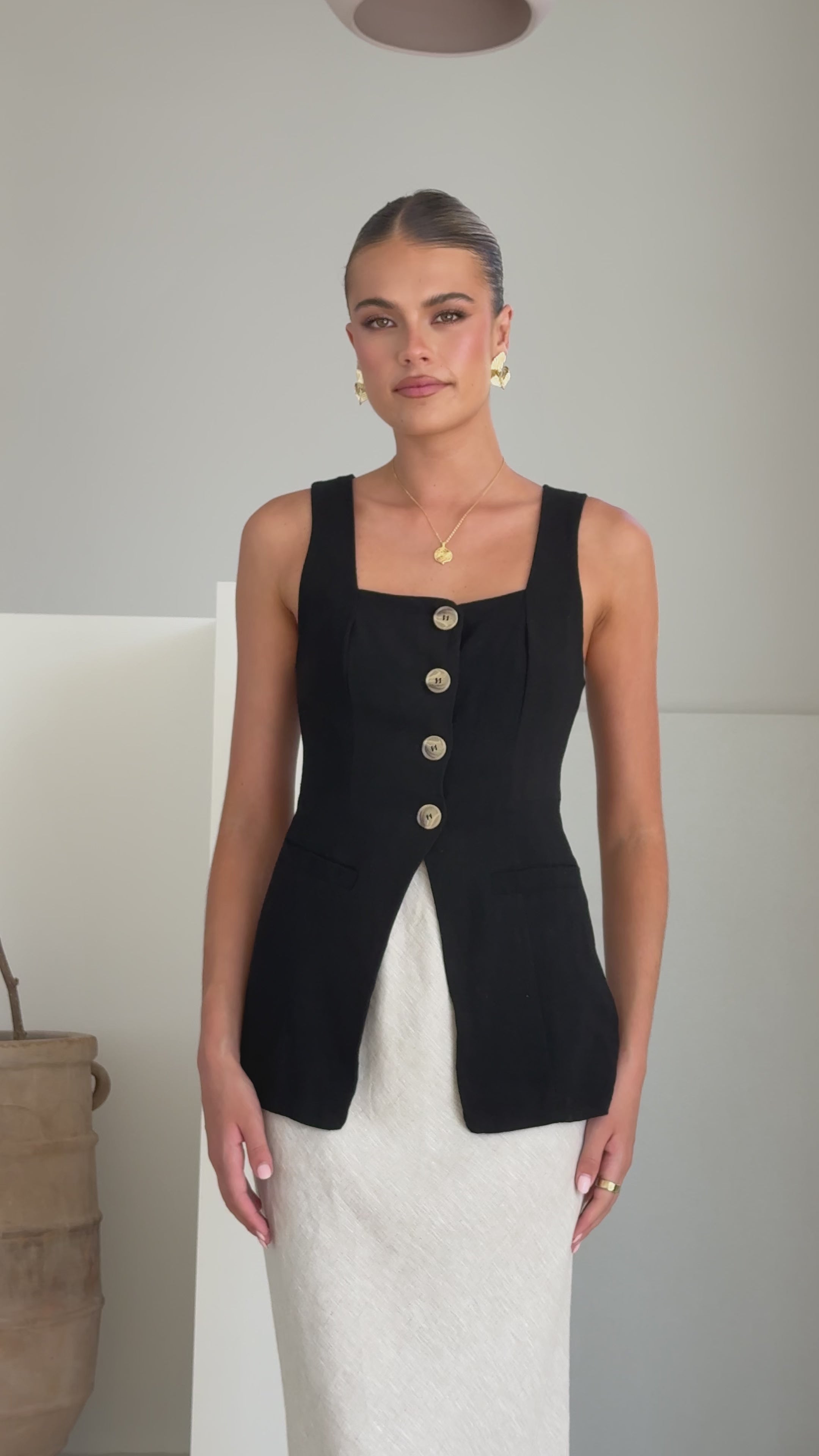 Obelia Top - Black