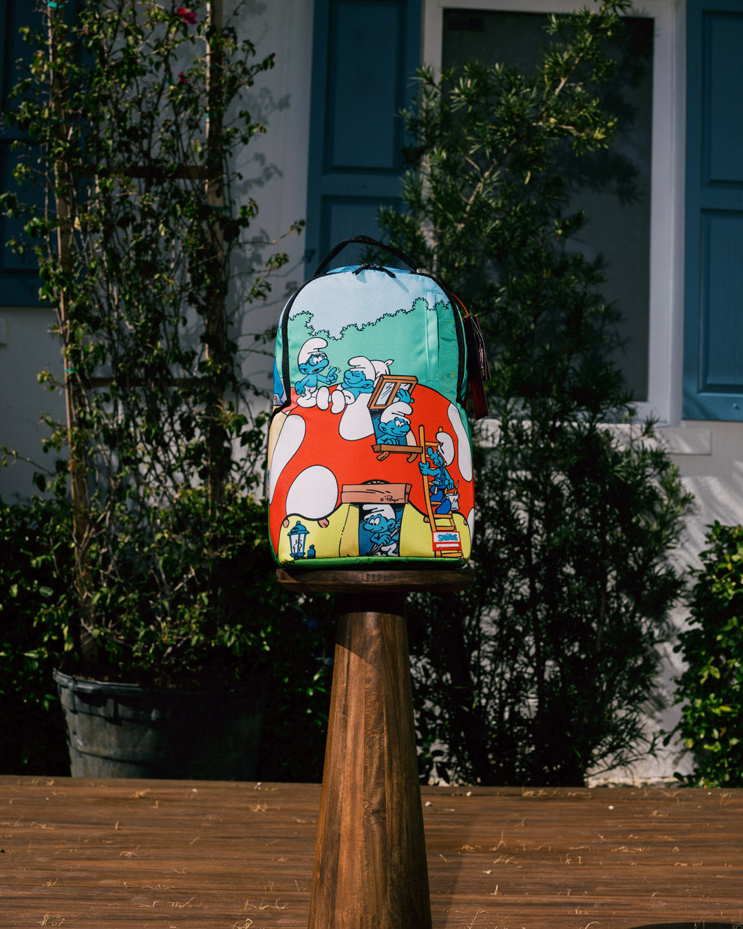 SMURFS MUSHROOM VILLAGE BACKPACK