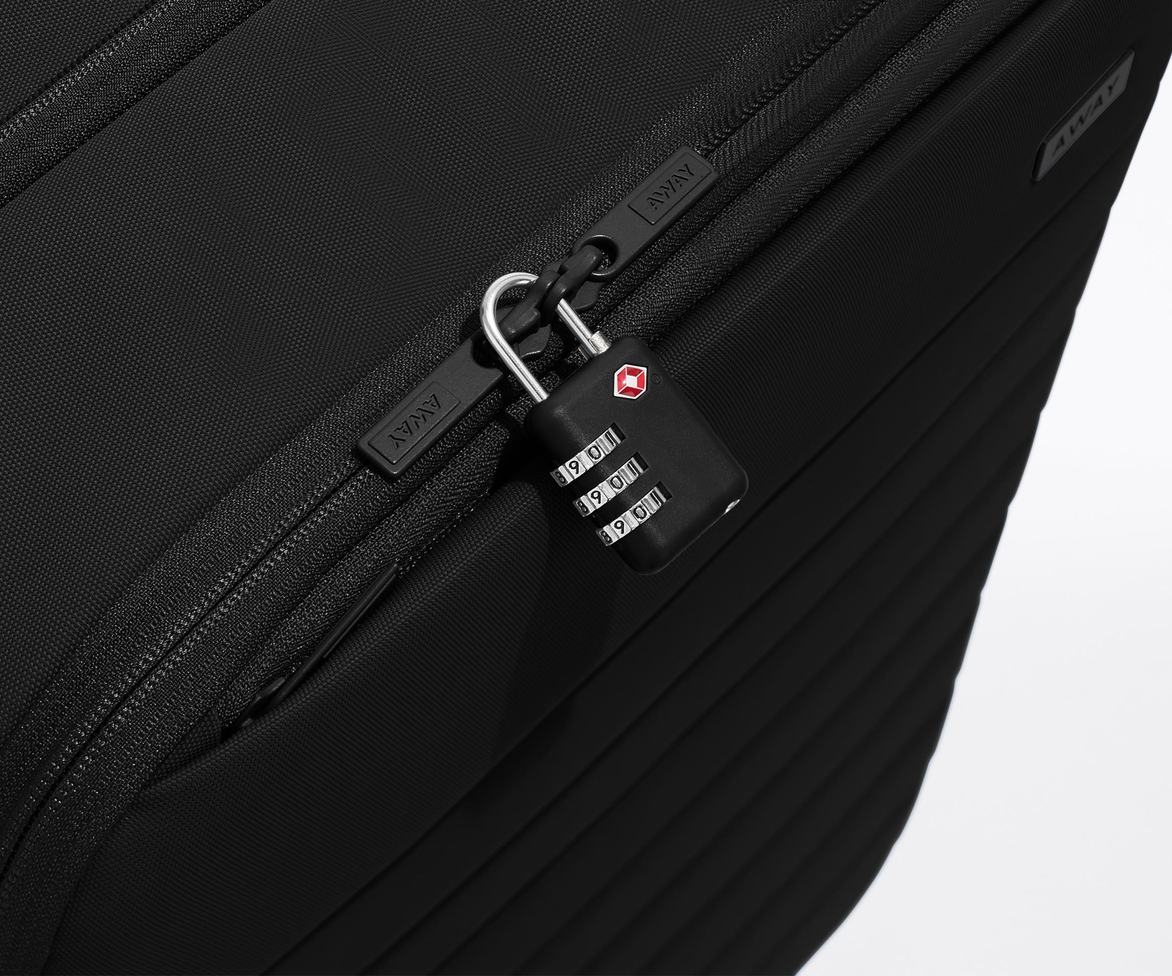 The Softside Medium in Jet Black