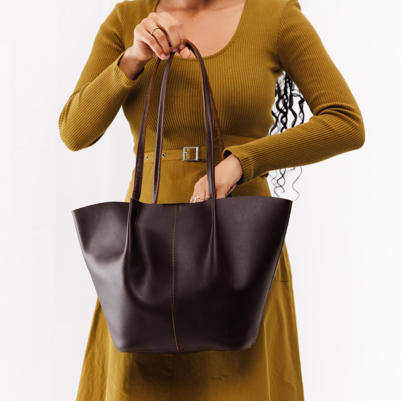 Almost Perfect' Devan Bucket Tote
