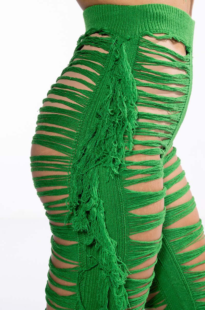 ON THE BORDER KNIT PANTS