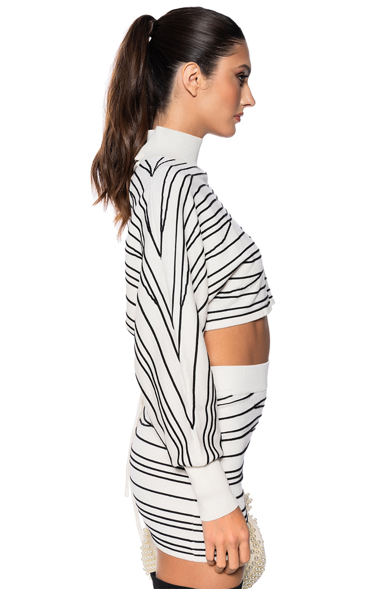 READ BETWEEN THE LINES STRIPED CROPPED SWEATER