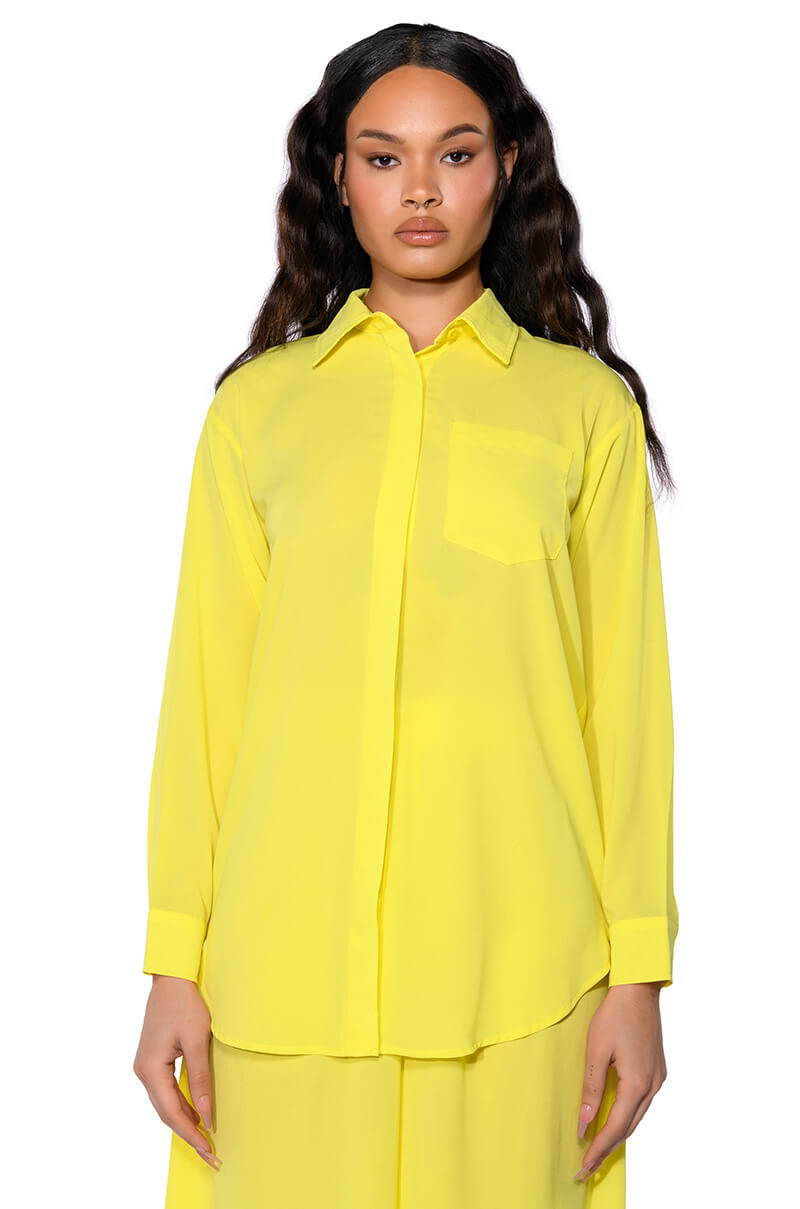 SUNSHINE BABY PLEATED BUTTON DOWN BLOUSE